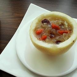 银耳红枣炖梨盅的做法[图]