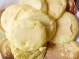 玉米面蛋黄小饼子的做法[图]