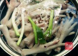 凉拌鸡爪的做法图解2