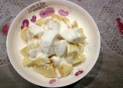 苹果酸奶沙拉