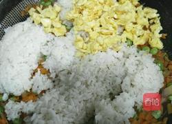 炒米饭的做法图解5