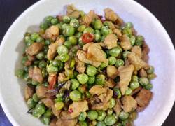 豌豆爆肉丁