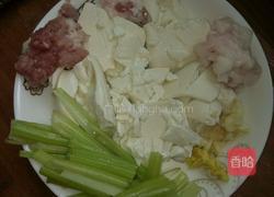 香芹肉末豆腐的做法图解1