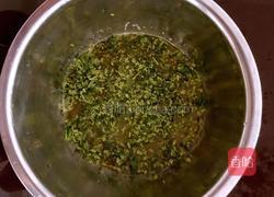 香椿鸡蛋饼的做法图解5