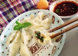 小葱芹菜肉饺子