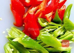双椒夺魁(辣椒回锅肉)的做法图解8