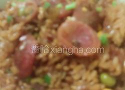 香肠玉米粒豌豆闷饭