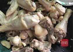 香菇炖鸡的做法图解2