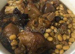 黄豆炖猪蹄