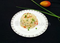 豌豆虾仁炒饭
