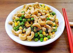 腰果炒玉米粒