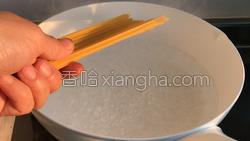 文蛤意面的做法图解3