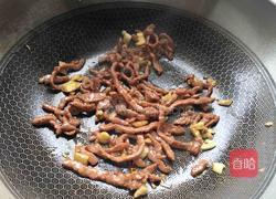 洋葱炒牛肉丝的做法图解5