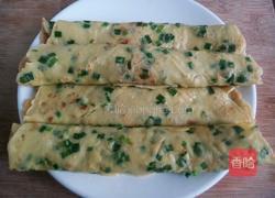 韭菜鸡蛋饼的做法图解9