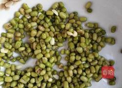 绿豆饼的做法图解1