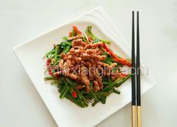 炒水芹肉丝