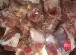 炖排骨土豆四季豆的做法图解3