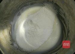 酸奶戚风蛋糕(后蛋法)的做法图解5