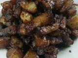 红烧肉炖土豆