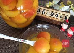 冰糖红杏罐头的做法图解2