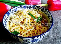 葱油鸡丝拌面