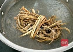 五爪毛桃猪骨汤（6人份）的做法图解2