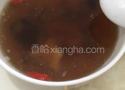 茶树菇排骨汤