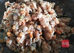 香菇胡萝卜猪肉馅的做法图解9