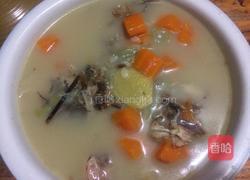 茅根胡萝卜水瓜鲩鱼头汤的做法图解9