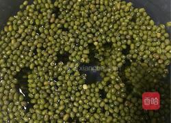 清凉爽口的绿豆汤的做法图解1