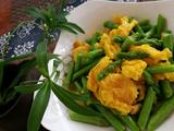 芦笋炒鸡蛋