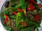 红绿椒炒腊肉