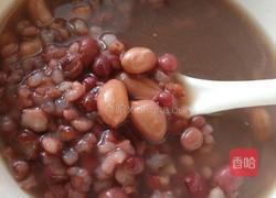 红豆红花生粗米补血粥的做法图解3