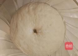 香葱辫子面包的做法图解2