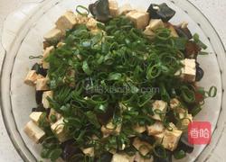 凉拌皮蛋豆腐的做法图解5