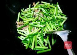 蒜苔炒肉的做法图解5