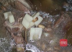 火腿炖莲藕花生海带汤的做法图解11