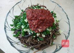 香辣蕨菜的做法图解7