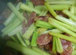 芹菜炒腊肠