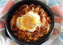 金针肥牛石锅拌饭