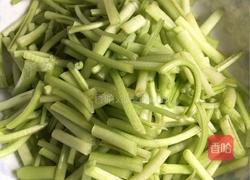 肉丝炒蕃薯藤的做法图解3