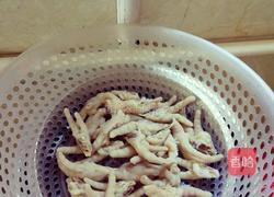 泡椒凤爪的做法图解3