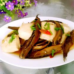 泥鳅烧豆腐