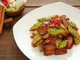 家常苦瓜烧肉 夏季消暑去燥必备的做法[图]