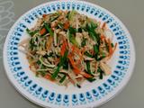 杂菜爆炒鸡脯肉丝