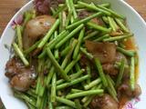 蒜台炒肉