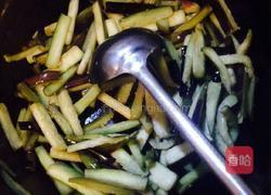 肉末茄子的做法图解1
