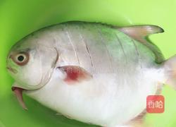 清蒸鲳鱼的做法图解1