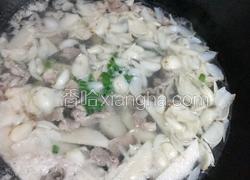 雪梨百合瘦肉汤