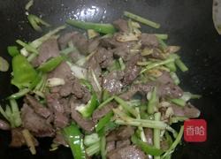 芹菜炒猪肝的做法图解6